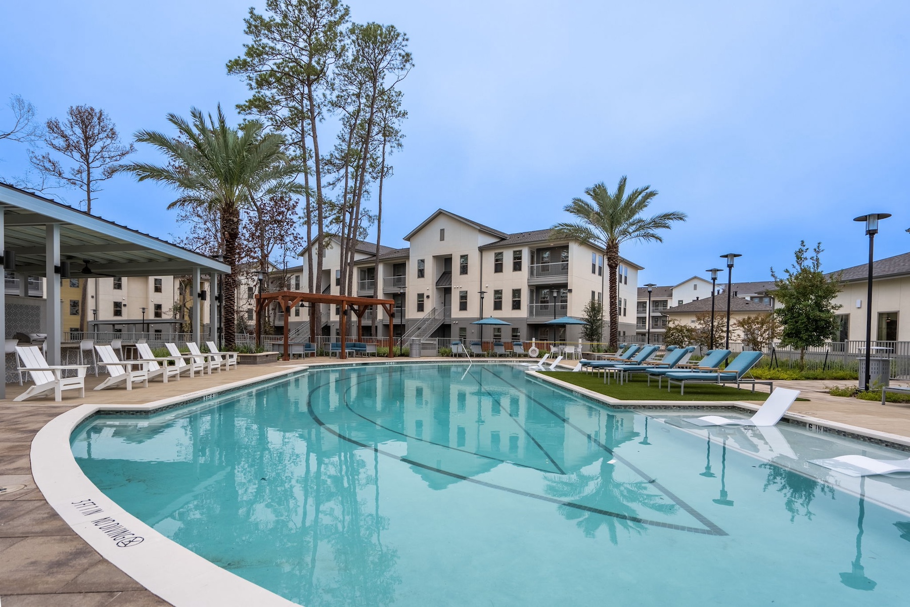 pool and exterior Amenities
